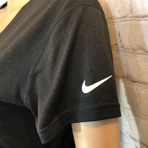 Nike Dri-Fit Carolina Panthers NFL Tee Shirt M - Picture 6 of 11